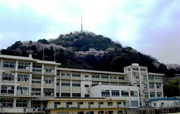画像14:広島市立仁保中学校