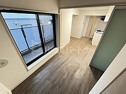 グローリオシェルト池袋本町 1階1DKのリビング/ダイニング