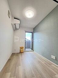 ロッソ・カンパーナ 205 2階1Kのリビング/ダイニング