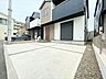 駐車場：並列駐車2台可能◎友人を気兼ねなくよべるお家です♪