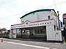 周辺：善光寺別院幼稚園　保育園より出発した長い歴史と伝統を持ち、都市の騒音を離れ、広い敷地と緑に恵まれた絶好の環境に立地した幼稚園。 2030m