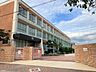 周辺：【名古屋市立金城小学校】「進んで学び 取り組む子」、「みんな仲良く 笑顔の子」、「いつも明るく 元気な子」をグランドデザインに掲げています。 880m
