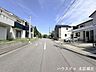 その他：【南側前面道路】ゆとりある前面道路で、お車の出入りもしやすい道路環境です。