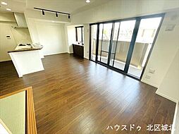 居間