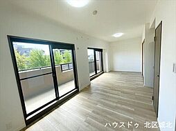 居間
