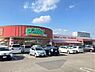 周辺：【FEELエクボ辻町店】クリーニング店がテナントに入っています。●営業時間●10：00～20：00 180m