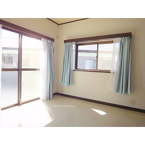 detached 埼玉県比企郡嵐山町大字川島

地図を見る