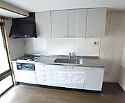 3口コンロのシステムキッチン