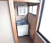 2階にも洗面所があります