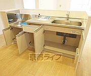 全体的に明るいお部屋です・