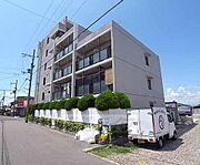 エレベーター付です。