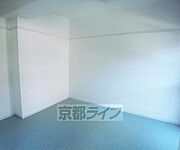 ダイニングの隣の洋室です。