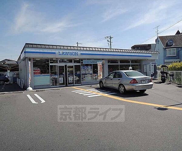 画像27:ローソン上桂御正町店まで440m 9号線沿い。駐車スペースも停めやすい