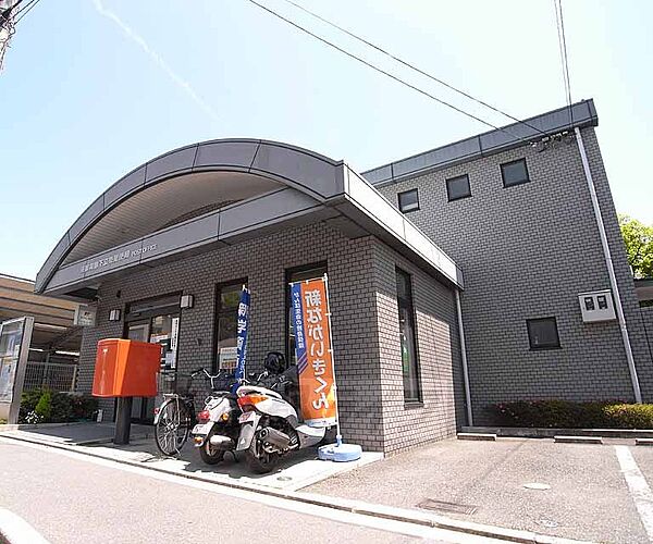 画像28:京都御前下立売郵便局まで61m 駐車場ありの郵便局で、ゆっくり手続可能
