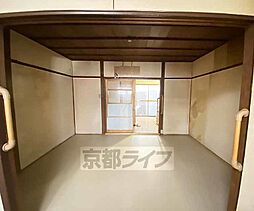 居間