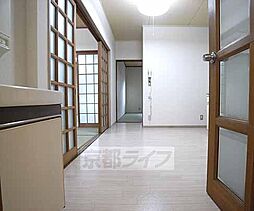 居間
