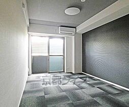 フラッティ京都十条 202 2階1Kのリビング/ダイニング