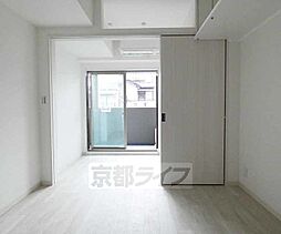 ソルテラス京都洛南 301 3階1DKのリビング/ダイニング