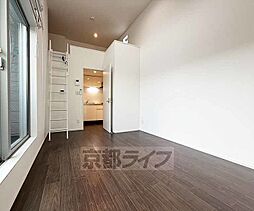 近鉄京都線 伏見駅 徒歩5分の賃貸アパート 2階1Kのリビング/ダイニング