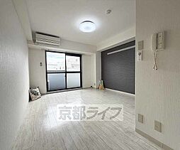 京都市営烏丸線 竹田駅 徒歩5分の賃貸マンション 3階1Kのリビング/ダイニング