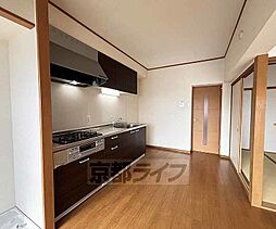 北前田マンション南棟 303 3階2LDKのリビング/ダイニング