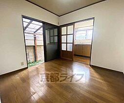 居間