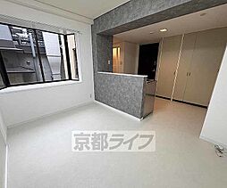 京都市営烏丸線 烏丸御池駅 徒歩4分の賃貸マンション 5階1LDKのリビング/ダイニング