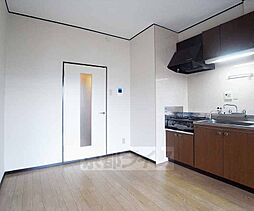 阪急京都本線 西院駅 徒歩10分の賃貸マンション 6階2DKのリビング/ダイニング