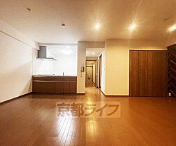 エーム梅小路 602 6階1SLDKのリビング/ダイニング