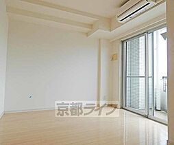 グラマシー京都 203 2階1Kのリビング/ダイニング