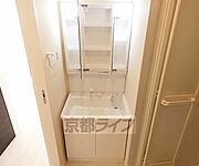 独立洗面台付きです。