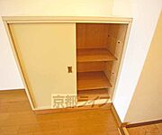 シューズボックスあります。