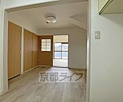 最上階・角部屋の1ＤＫです。大型バイクまで駐輪可能な物件です。