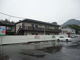 ビーライン蔵王  ｜ 広島県福山市蔵王町3丁目11-19（賃貸アパート1LDK・2階・41.73㎡） その1