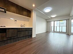 リコット岡崎駅東 3LDKのリビング/ダイニング