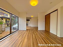 居間