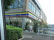 ミニストップ板橋四葉店 238m