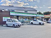 ファミリーマート 茨木西河原店 140m
