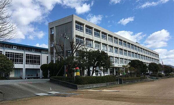 画像18:福崎町立福崎西中学校（1096m）