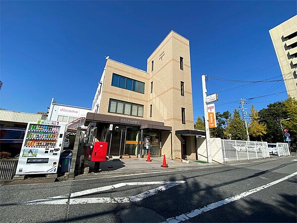 画像19:姫路市役所前郵便局（390m）