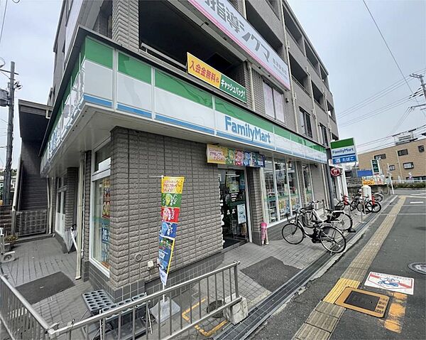 画像20:ファミリーマート 豊津駅前店（264m）