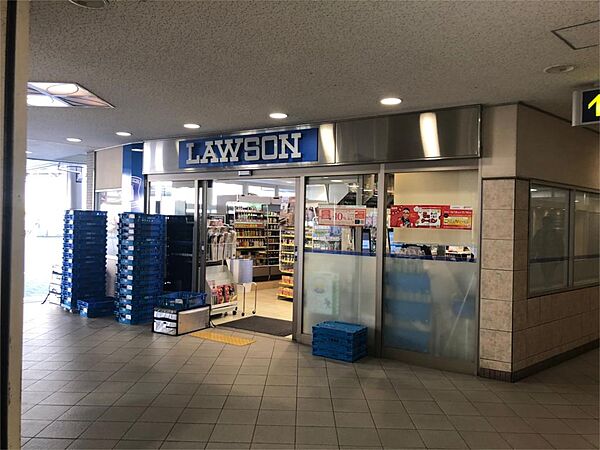 画像16:ローソン HA 阪急豊中店（478m）
