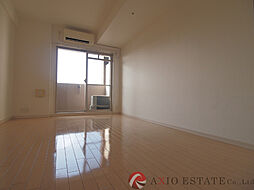 アドバンス新大阪V 7階1Kのリビング/ダイニング