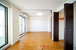 ノルデンタワー新大阪プレミアム 23階1LDKのリビング/ダイニング