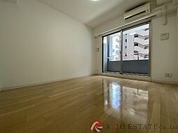 プラウドフラット新大阪 4階1Kのリビング/ダイニング