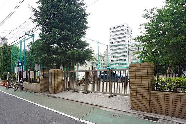 周辺 文京区本郷5丁目