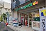 周辺：マルエツプチ南青山七丁目店 徒歩5分。 380m