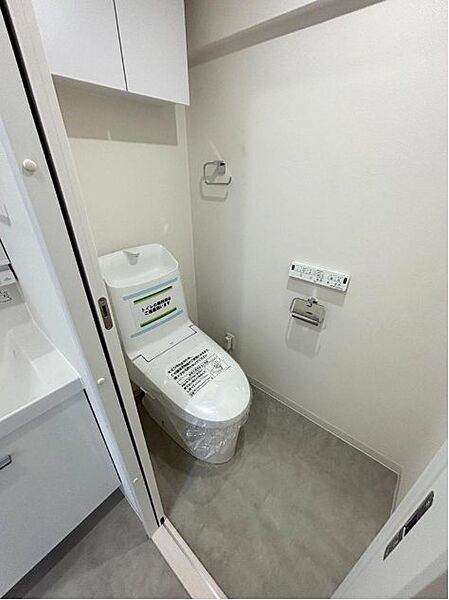 トイレを拡大表示