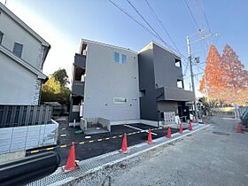 Gracias court富田　(グラシアスコート)  ｜ 大阪府高槻市富田町4丁目（賃貸アパート1LDK・2階・30.60㎡） その1