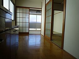 居間